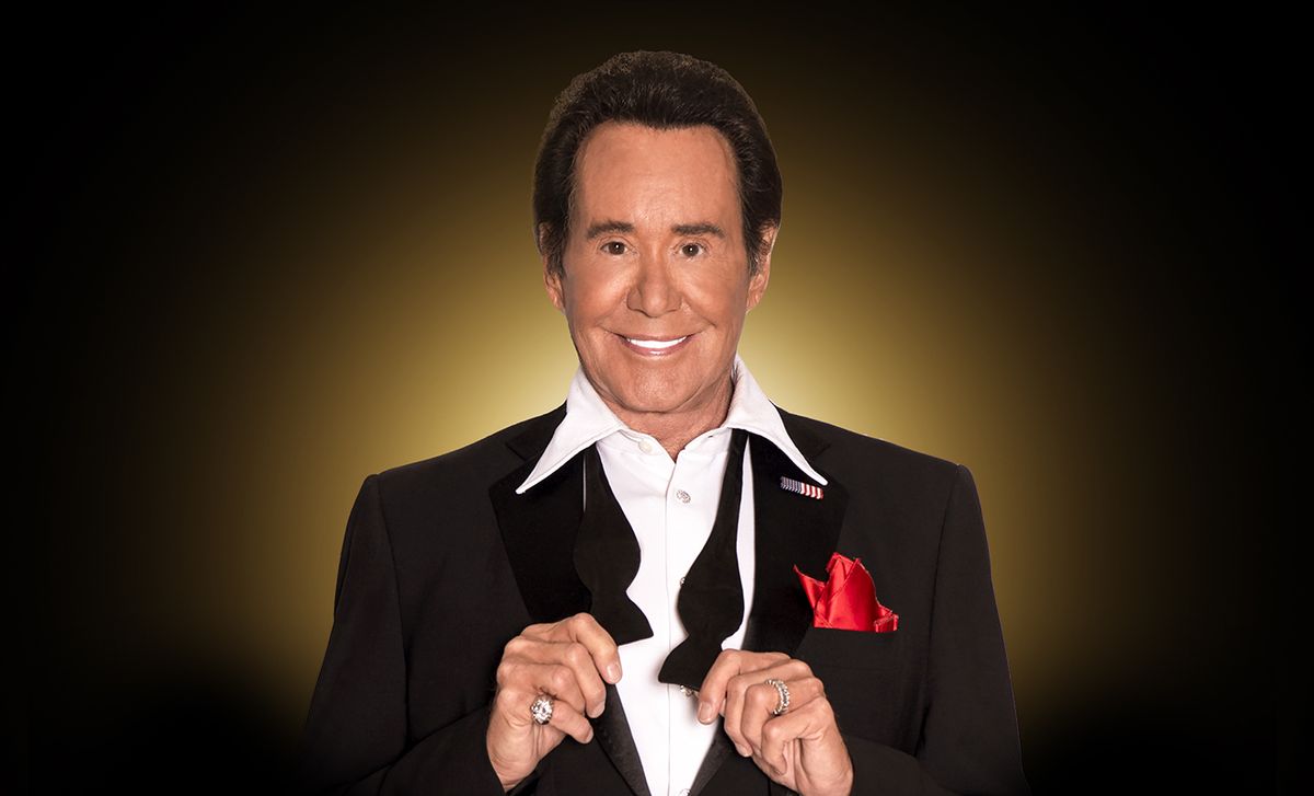Parking Wayne Newton