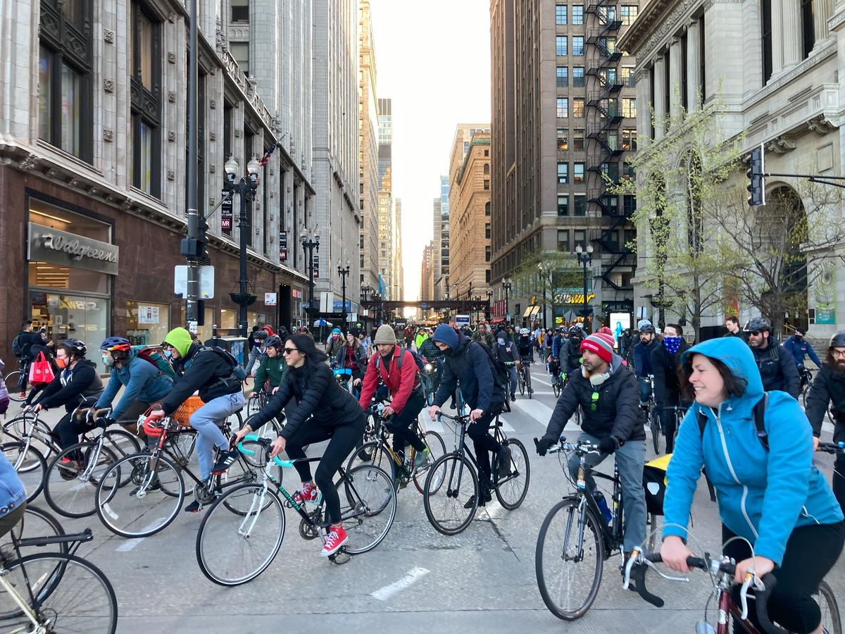 December 2024 LAST MASS Chicago CriticalMass bike ride 