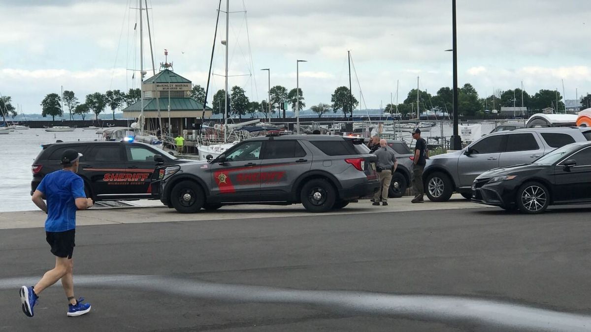 Parking Body Traffic - Milwaukee