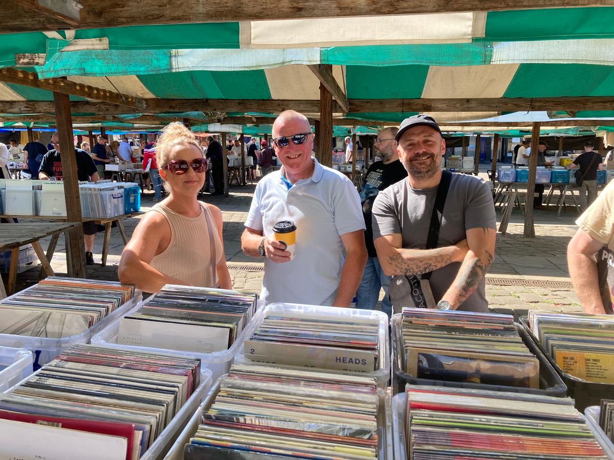 Chesterfield Outdoor Record Fair 13 Oct 9-3pm (S40 1AR) Free Entry.