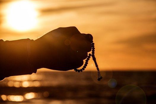 Rosary of the Dawn \/ Rosario de la Aurora