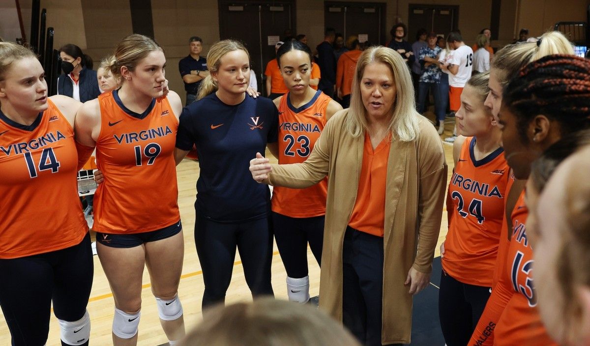 North Carolina Tar Heels at Virginia Cavaliers Womens Volleyball\t