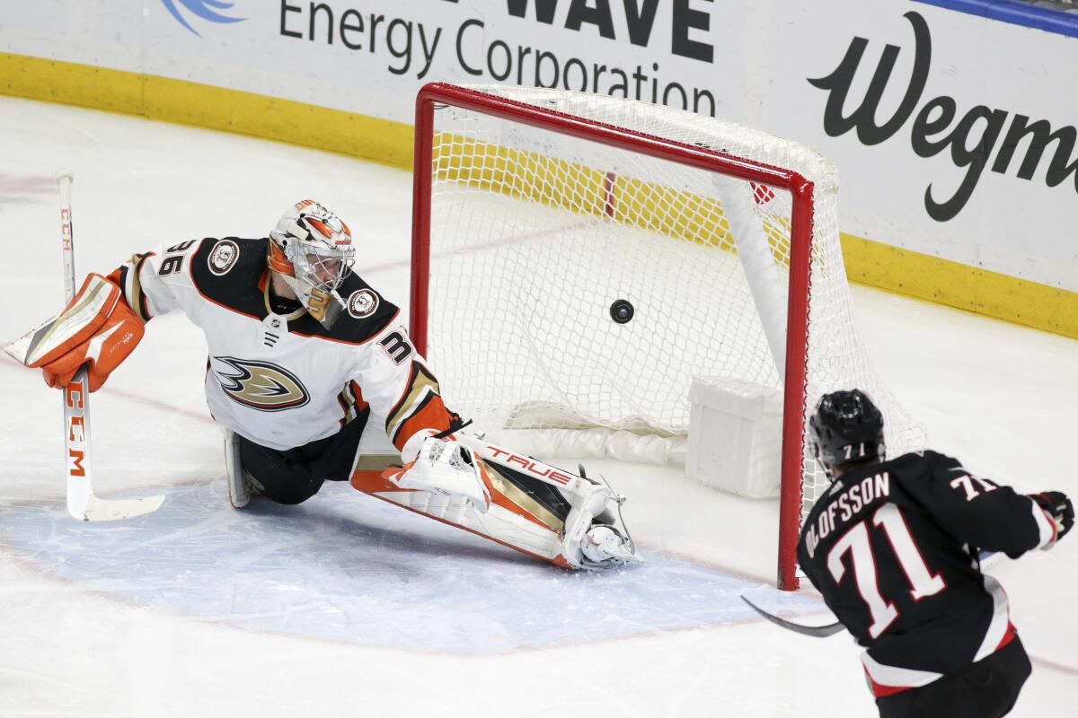 Buffalo Sabres at Anaheim Ducks