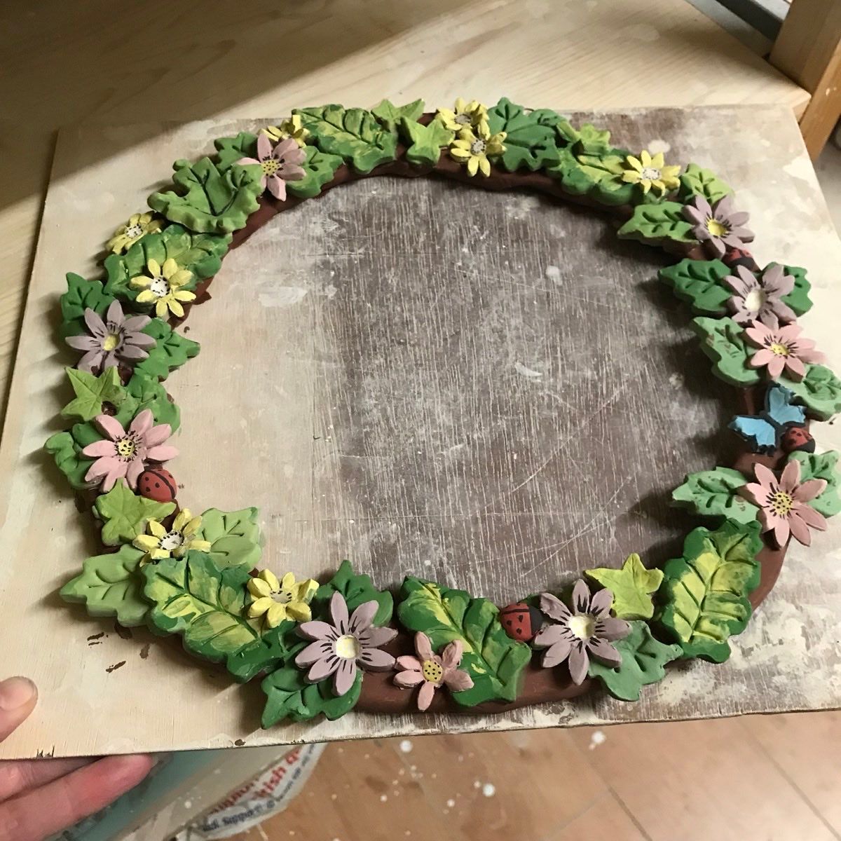 Sip 'n Sculpt: Make a Spring Flower Clay Wreath!