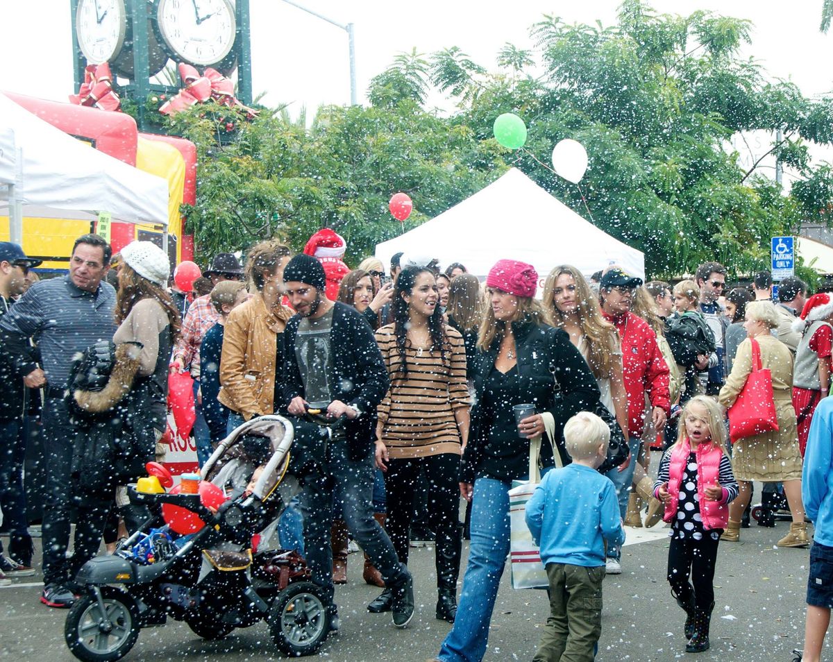 45th Annual Corona del Mar Christmas Walk