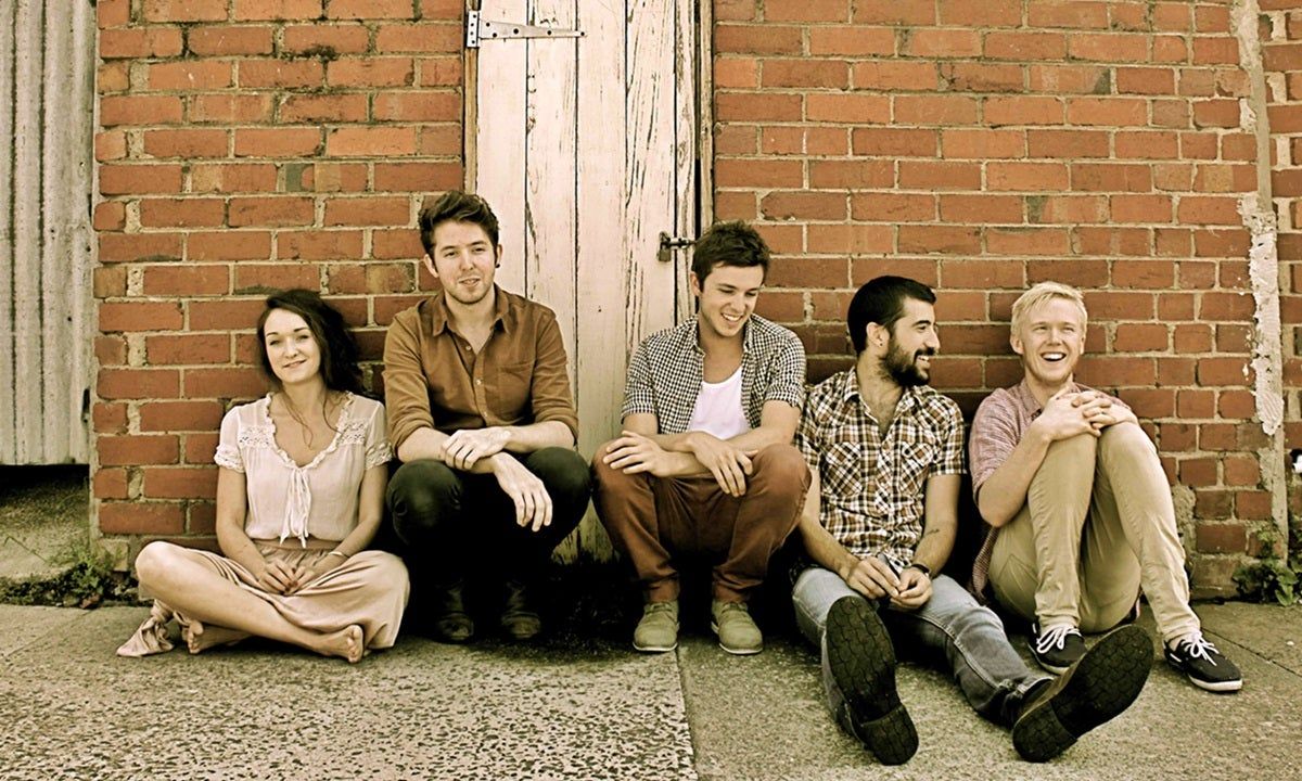 The Paper Kites with Donovan Woods