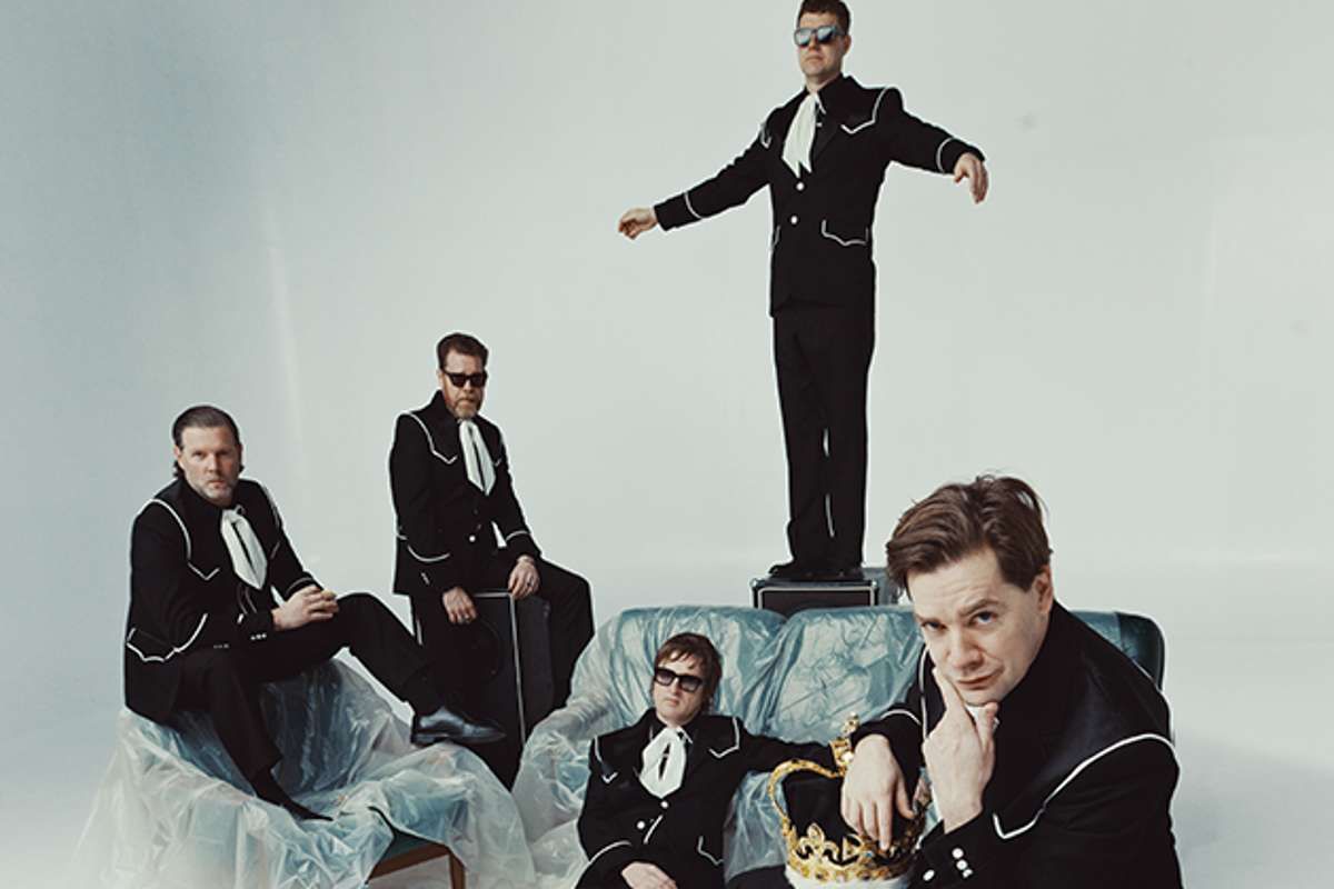 The Hives with The Chats