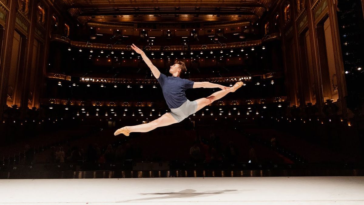 Parking Joffrey Ballet - American Icons