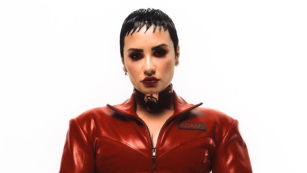 Demi Lovato - Holy Fvck Tour