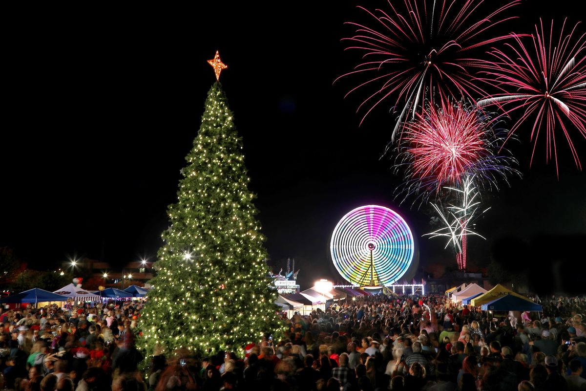 Waco Wonderland Tree Lighting & Fireworks