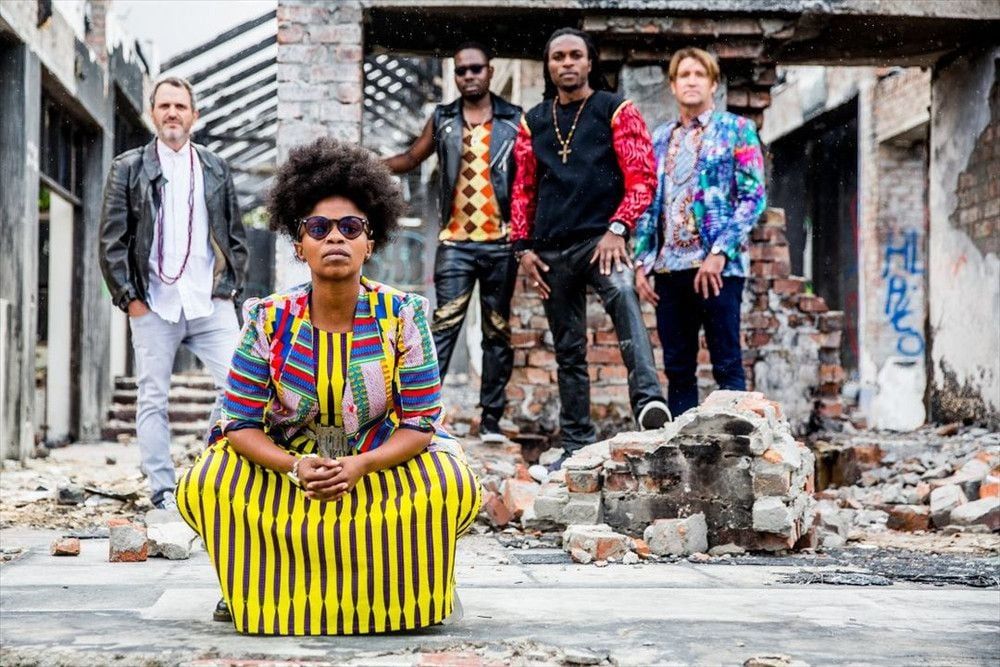 Freshlyground, Manana in Cape Town