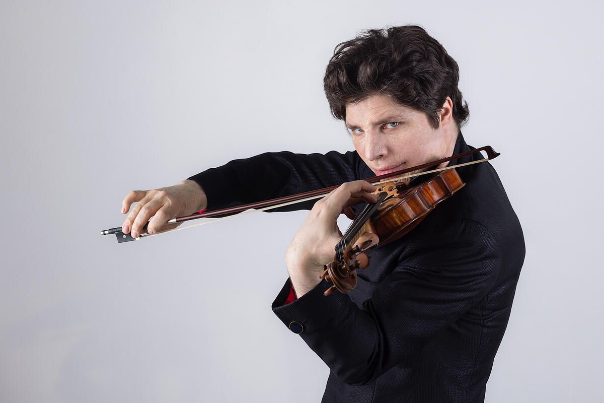 Augustin Hadelich - Hadelich, Dvorak and Brahms 2 at Chicago Symphony Center