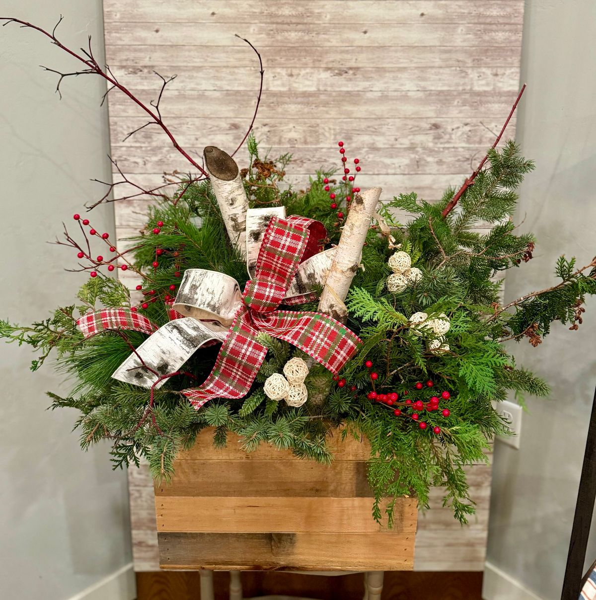 Large Fresh Evergreen Winter\/Christmas Porch Planter