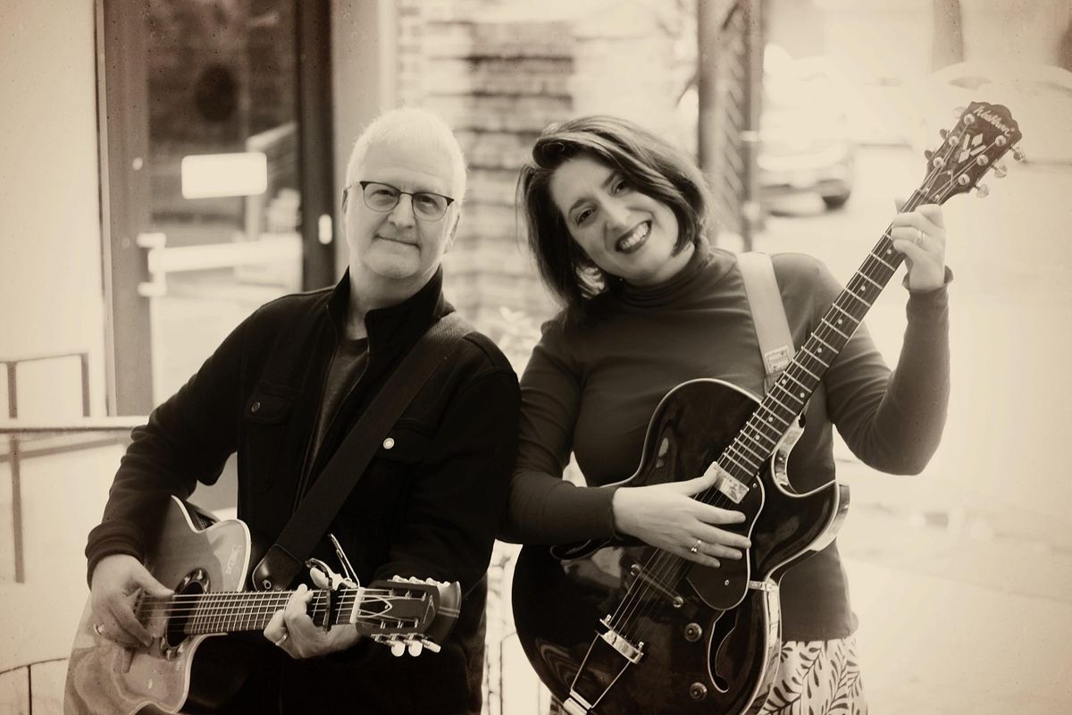 The Courtyard Series Presents: Rachel Drew & Rob Newhouse