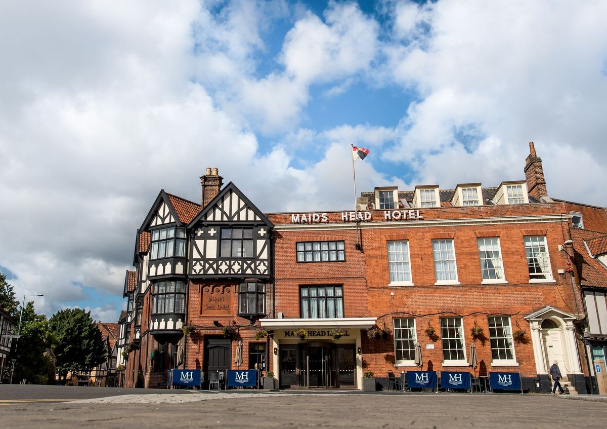 The Maids Head Hotel, Tombland and Elm Hill guided tour