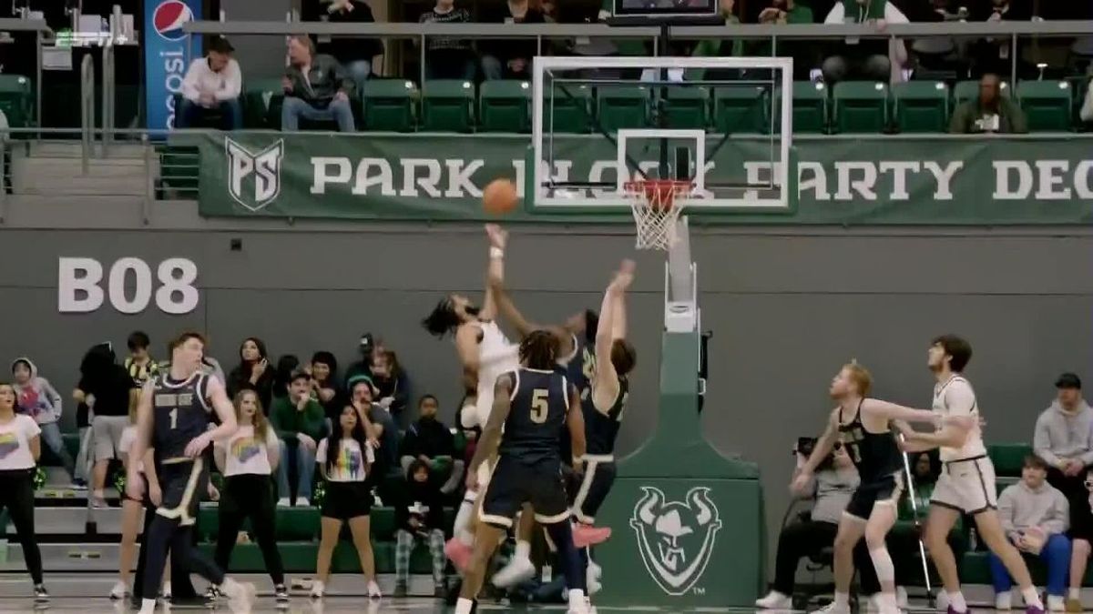 Parking Northern Colorado Bears at Portland State Vikings Mens Basketball