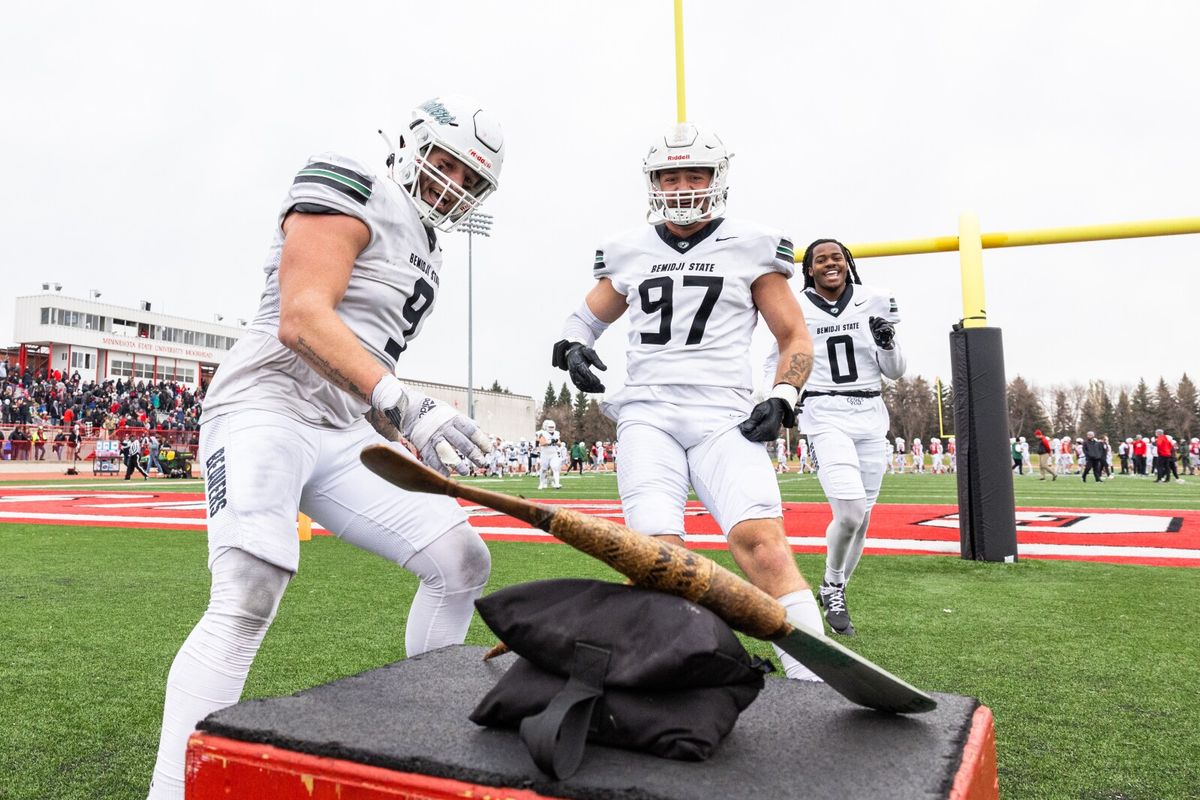 MSU Moorhead Dragons vs. Bemidji State Beavers