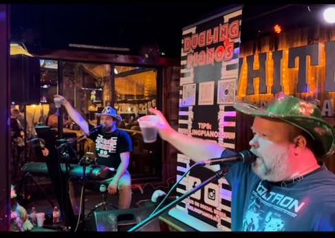 Dueling Pianos at the Players Locker Room