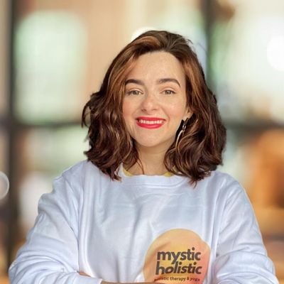 Steph Williams (Mystic Holistic Glasgow)