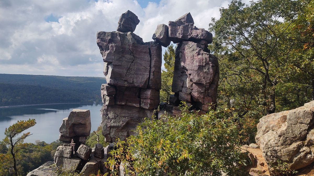 Devil's Lake Hike