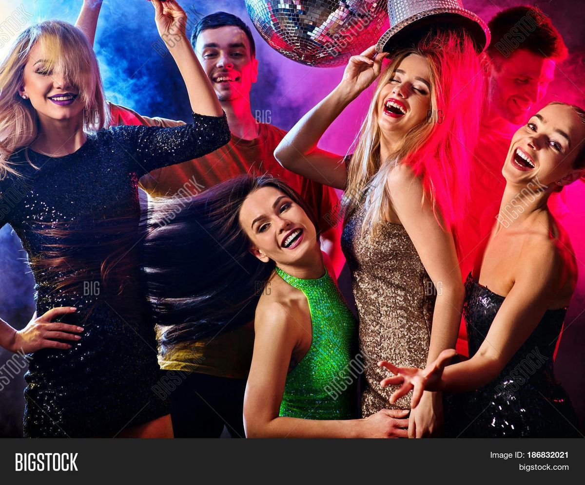 PARTYING AT THE ROXY , MAYFAIR , SATURDAY 6TH SEPTEMBER !