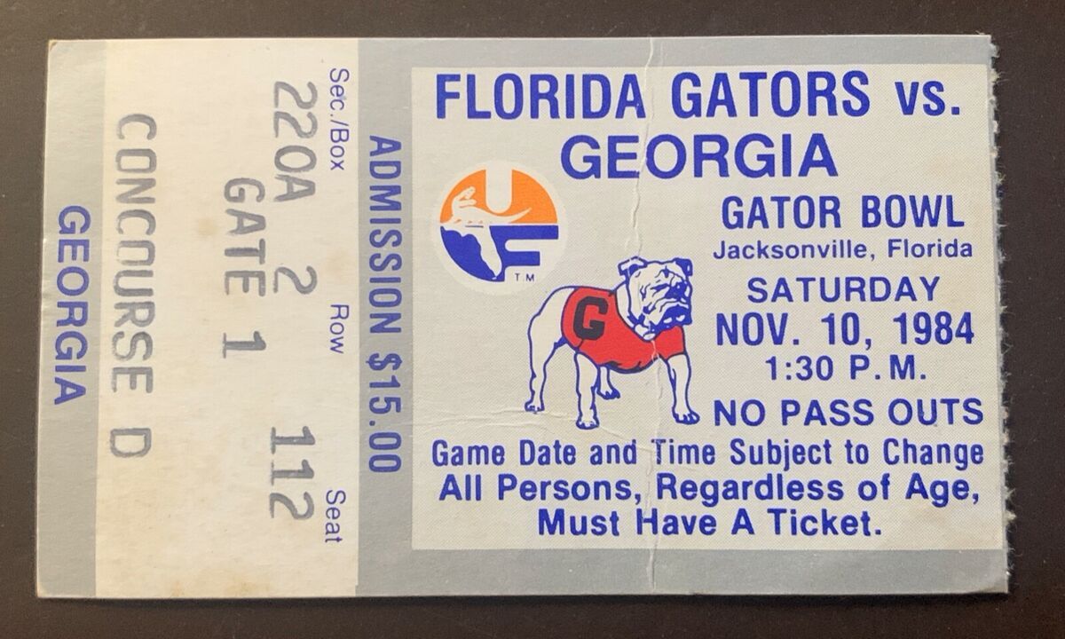 Georgia Bulldogs at Florida Gators Baseball