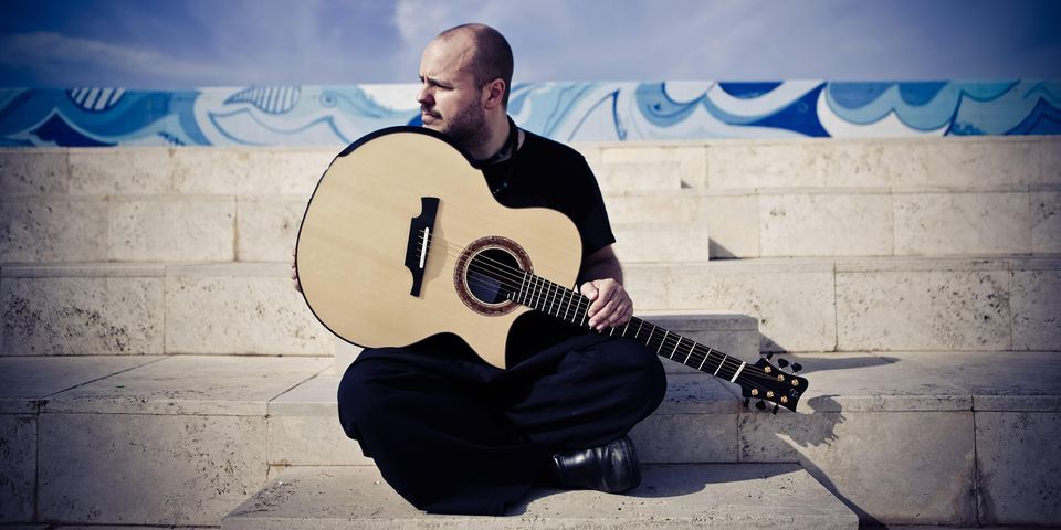 Andy McKee live at The Attic