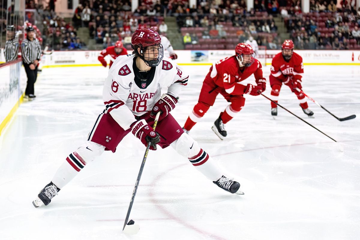 Union Garnet Chargers at Harvard Crimson Mens Hockey