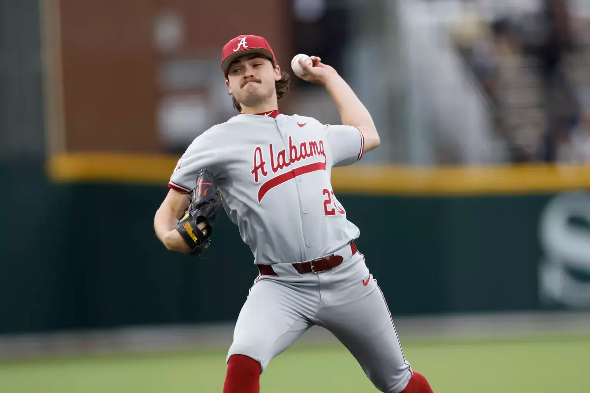 Parking Vanderbilt Commodores at Alabama Crimson Tide Baseball