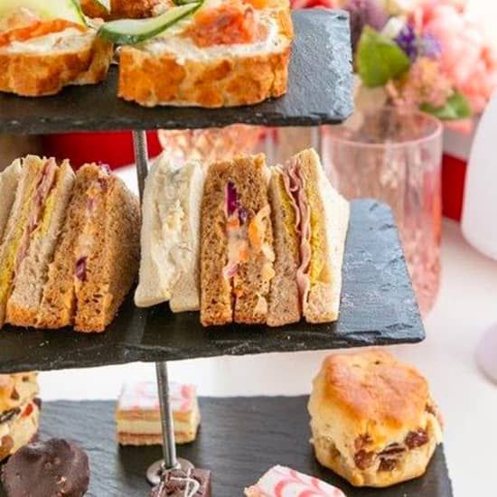 Glasgow Afternoon Tea Experience Bus Tour