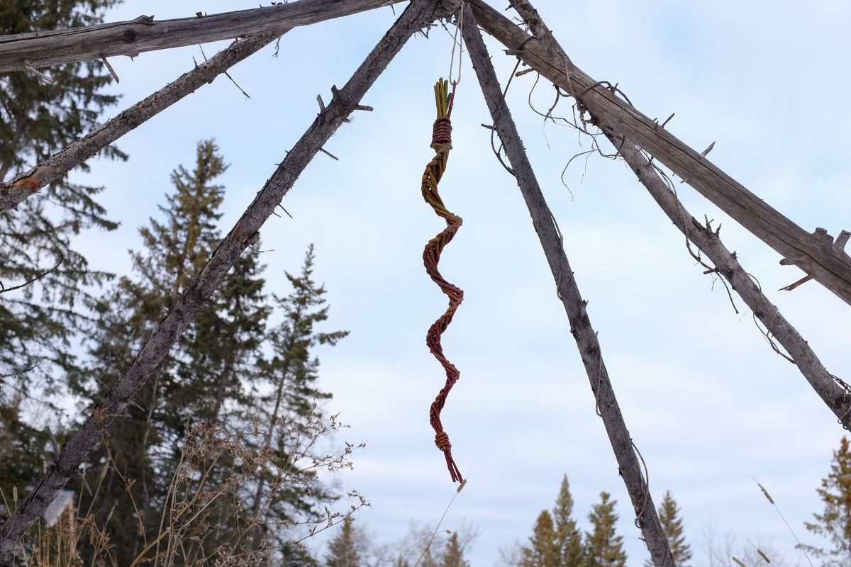 Weave a Willow Spiral