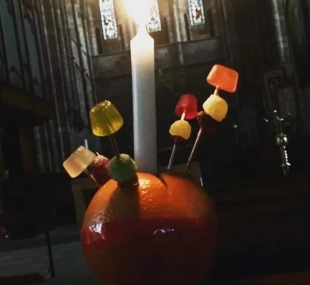 Christingle and Crib Service