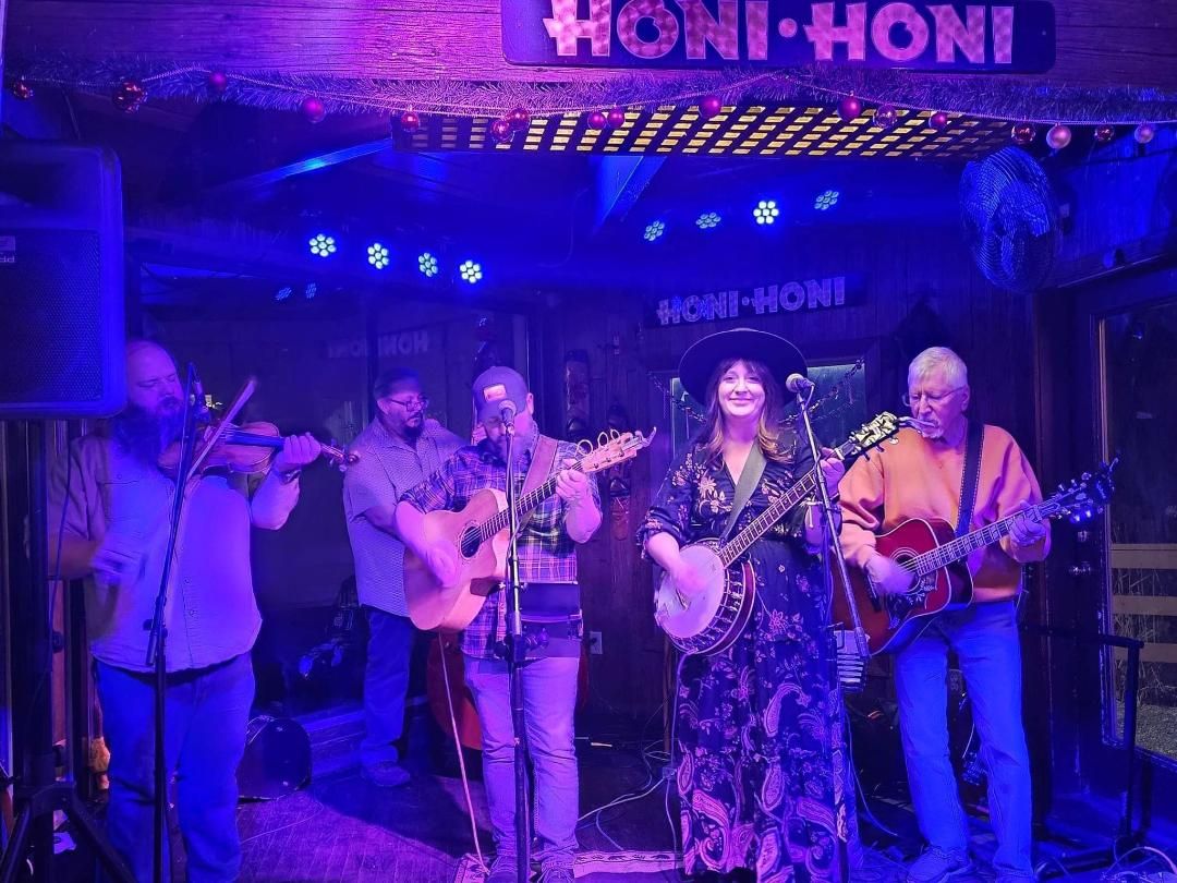 The Terah Crawford Band at the Honi Honi Bar