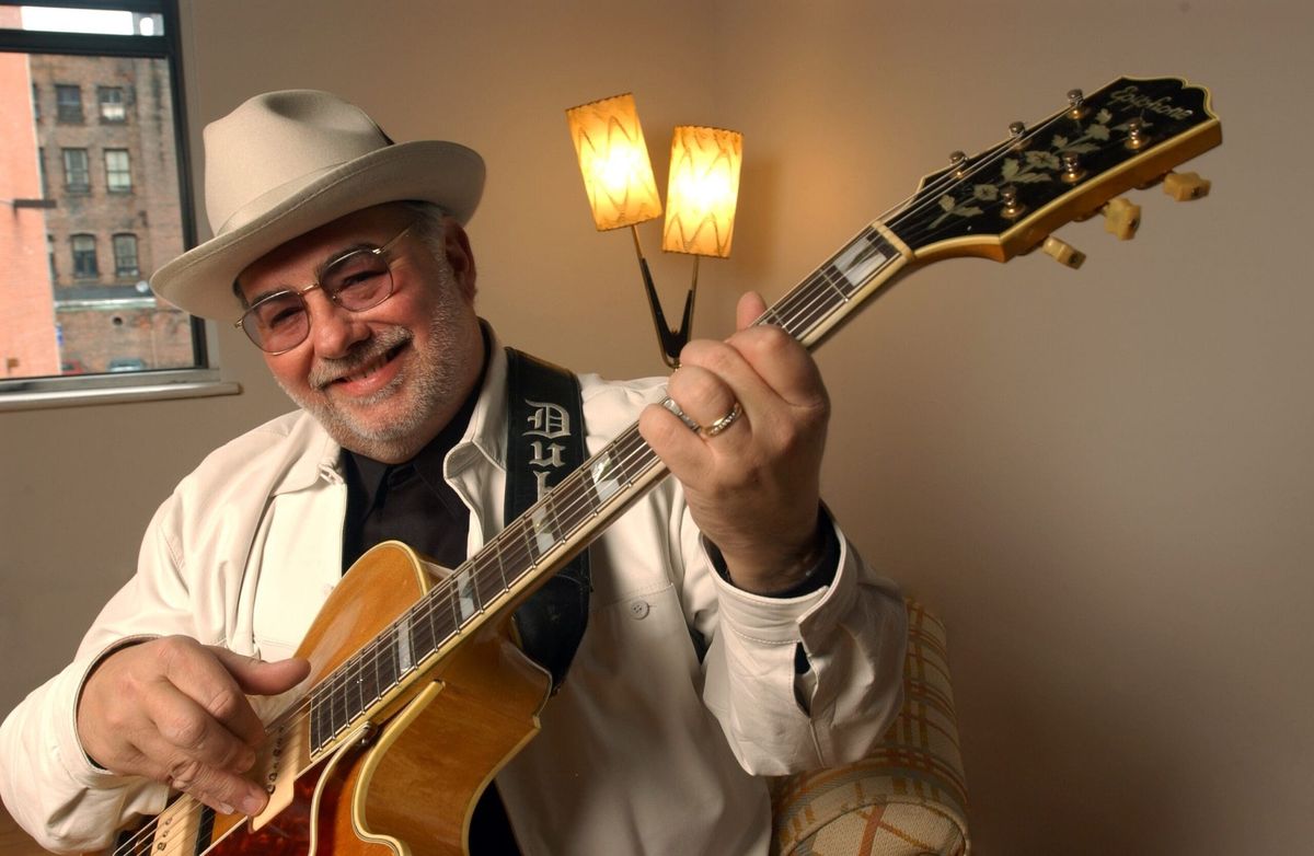 DUKE ROBILLARD (USA) \u2013 Savoy-teatteri 24.10.25