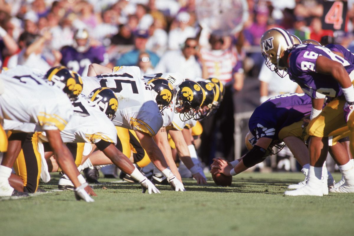 Washington Huskies at Iowa Hawkeyes Football