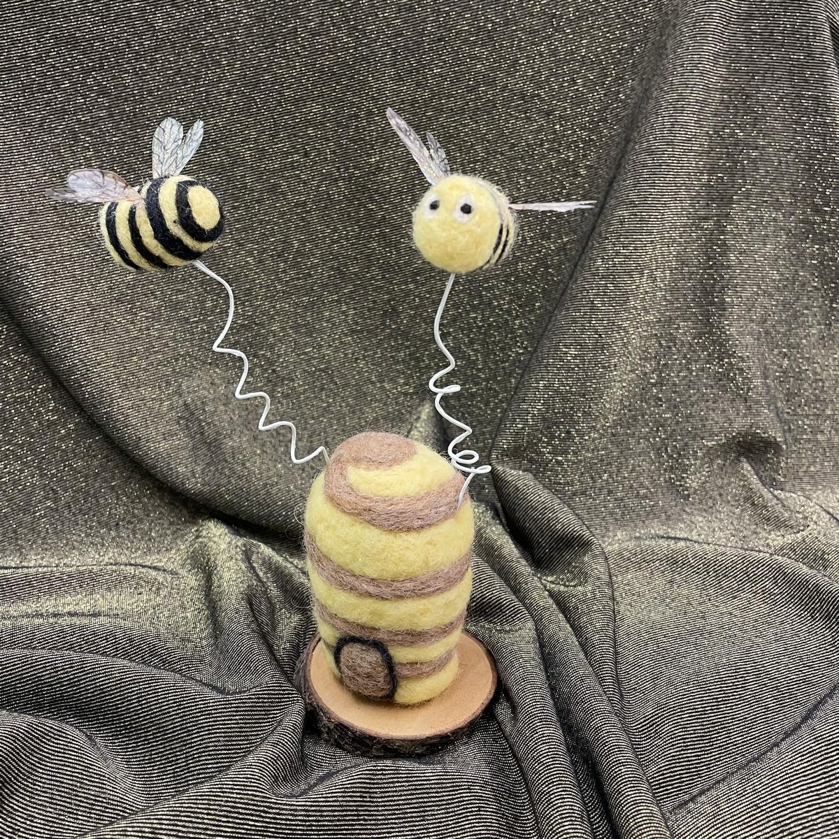 Needlefelt Bees & Beehive 