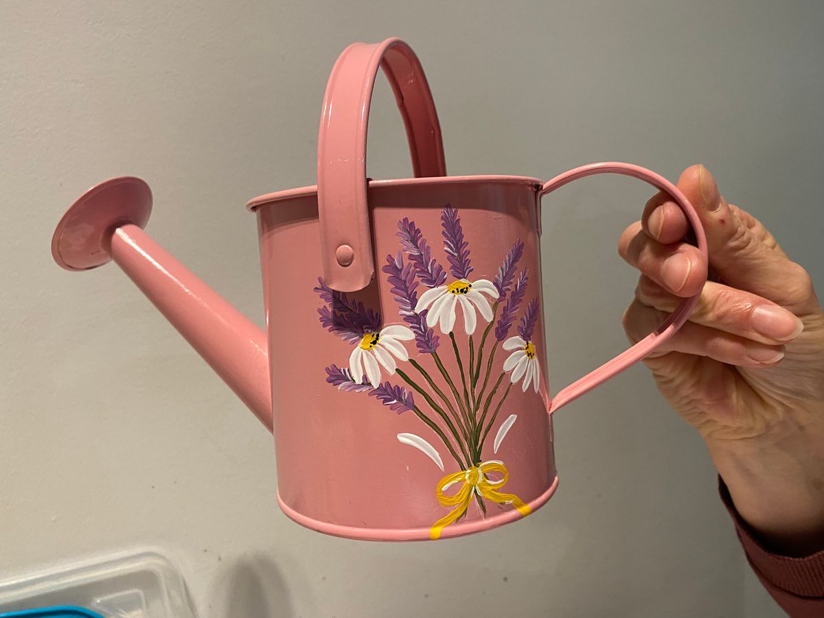 Daisy Folk Art Painting Workshop onto a Watering Can 
