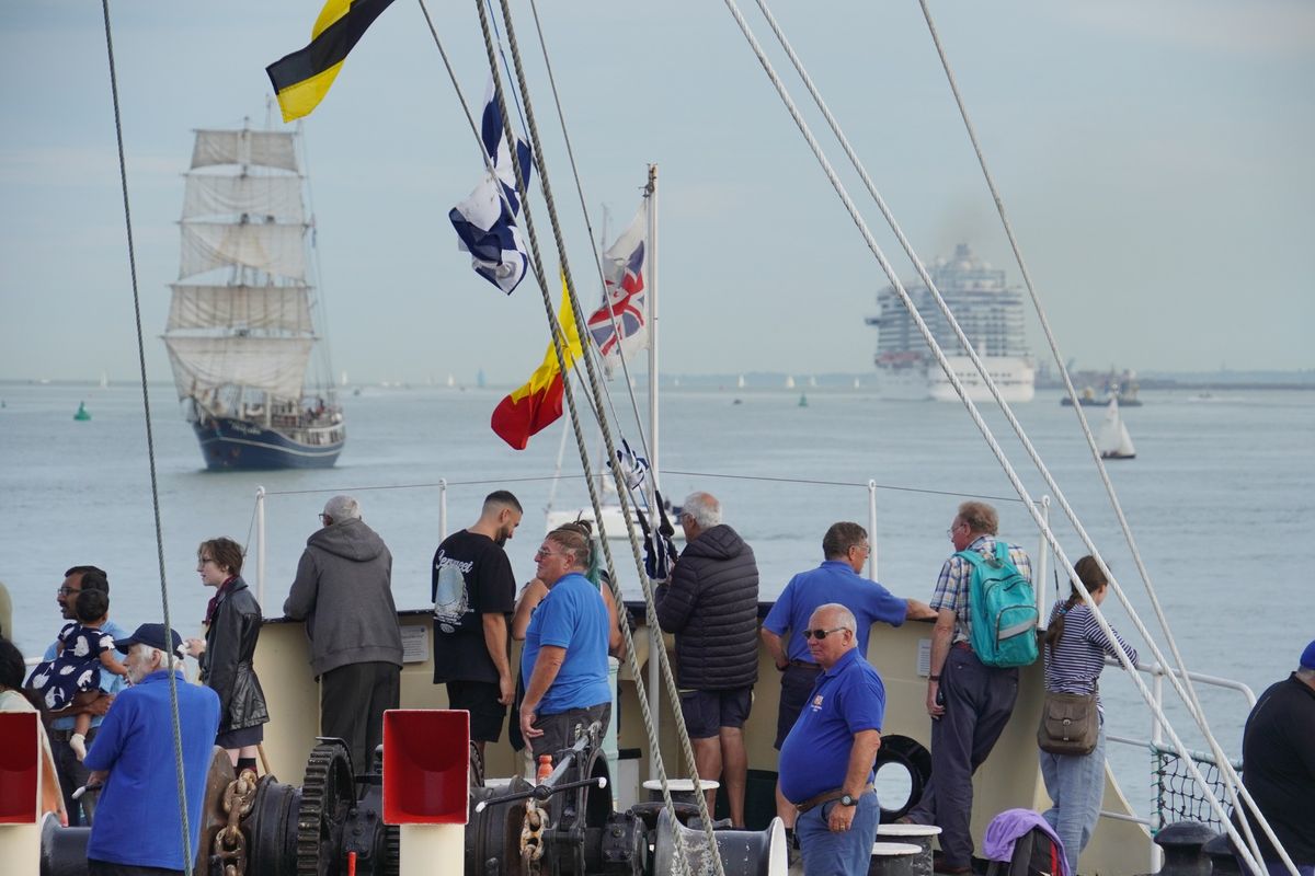 Steamship Shieldhall: Boat Show Cruise to the Solent
