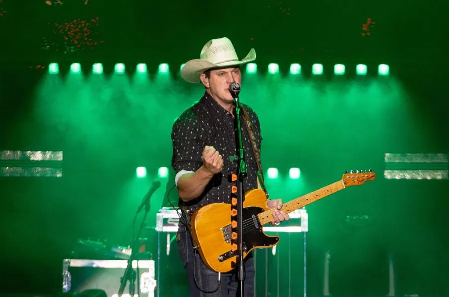 Jon Pardi at Mechanics Bank Arena