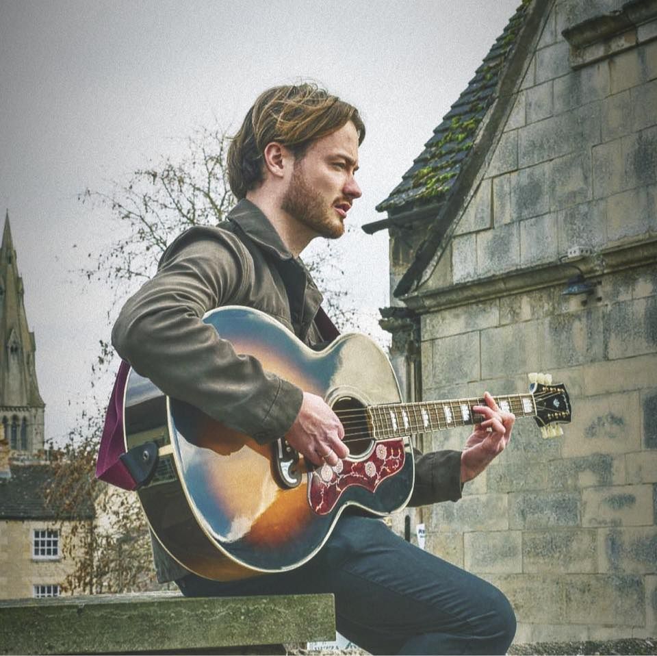 Tom Stone - Live Music - Sunday 5th May from 8pm