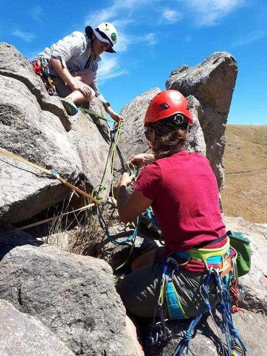 Trad Anchor / Rope Rescue Course., Port Hills, Rolleston, 6 March 2022