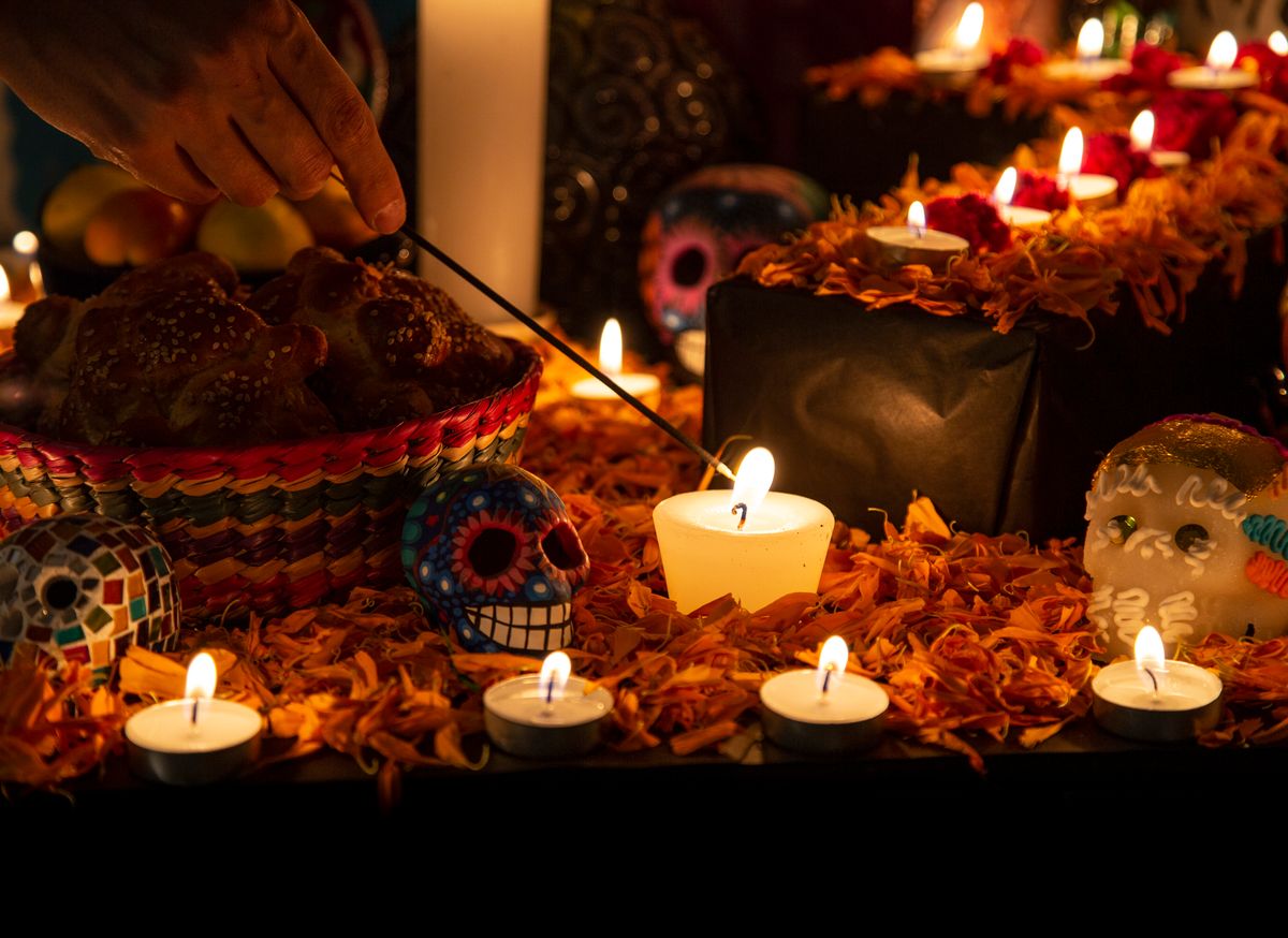 D\u00eda de los Muertos (Day of the Dead Celebration)