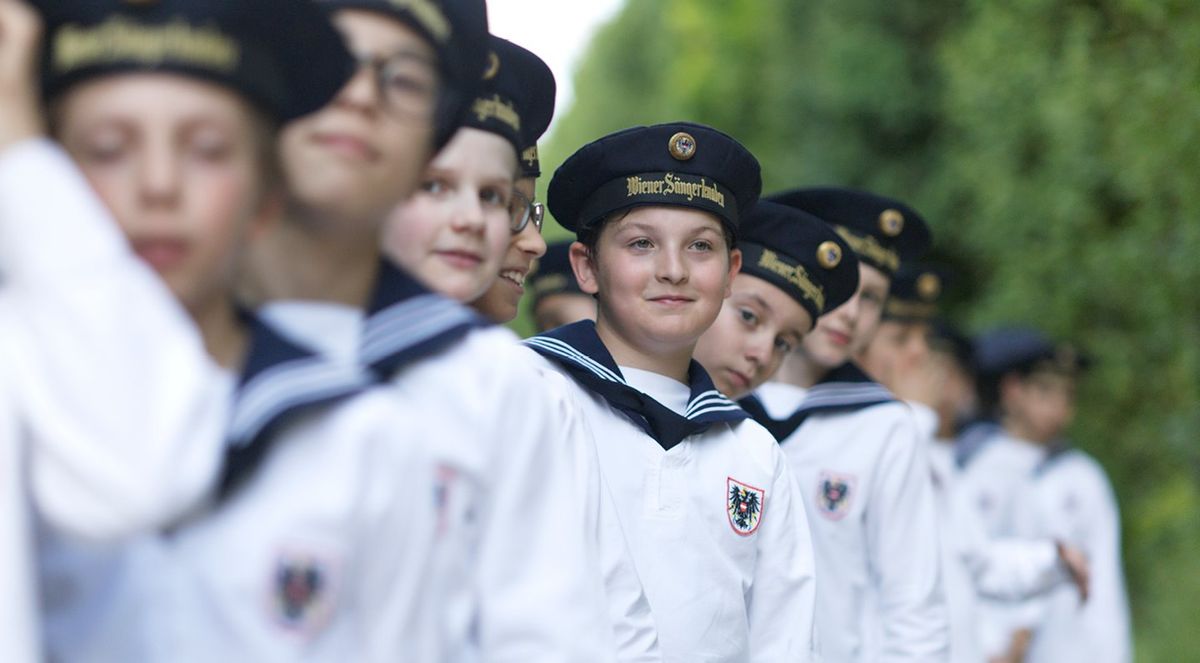 Parking Chicago Symphony Orchestra - Vienna Boys Choir