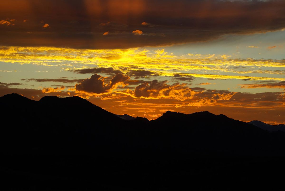 A Full Moon Sunset Hike: The Buck Moon 