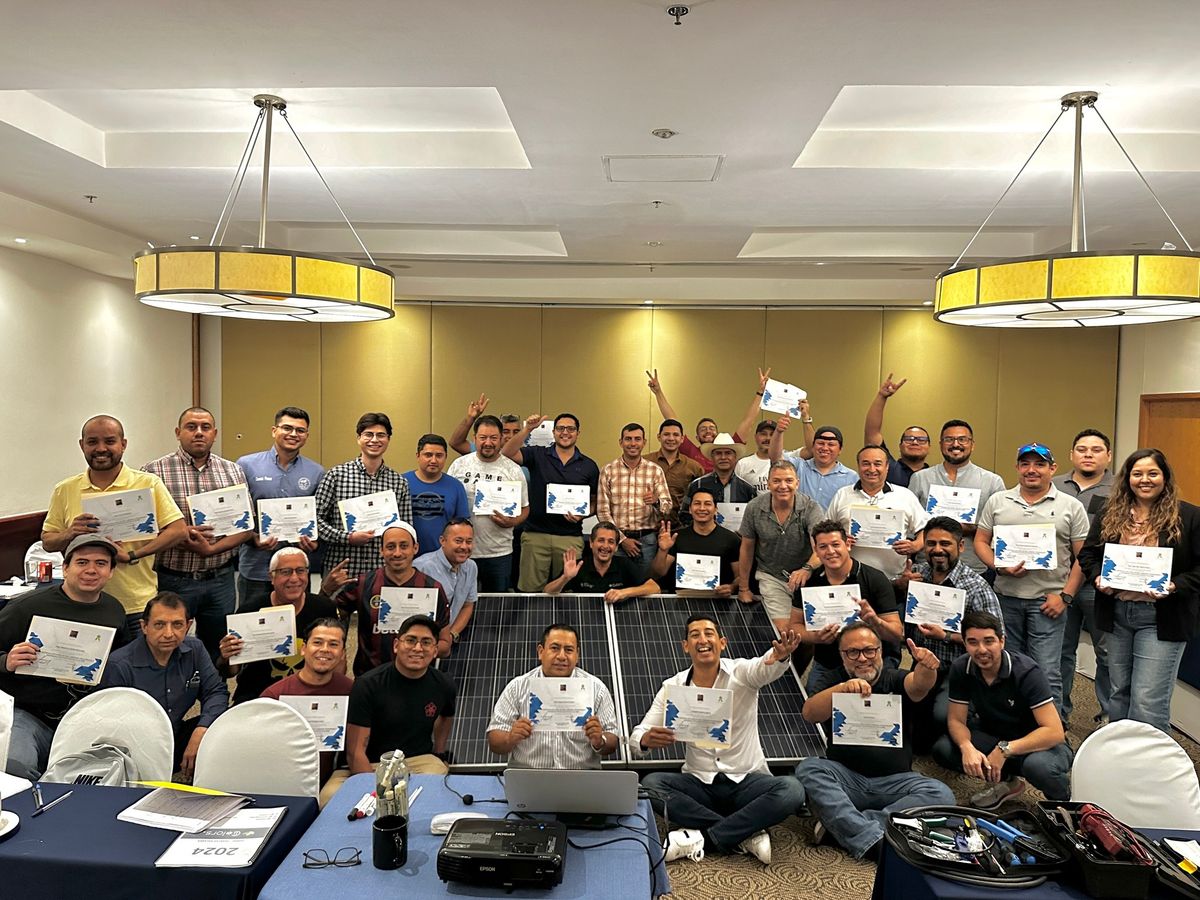 Curso Sistemas Fotovoltaicos MONTERREY