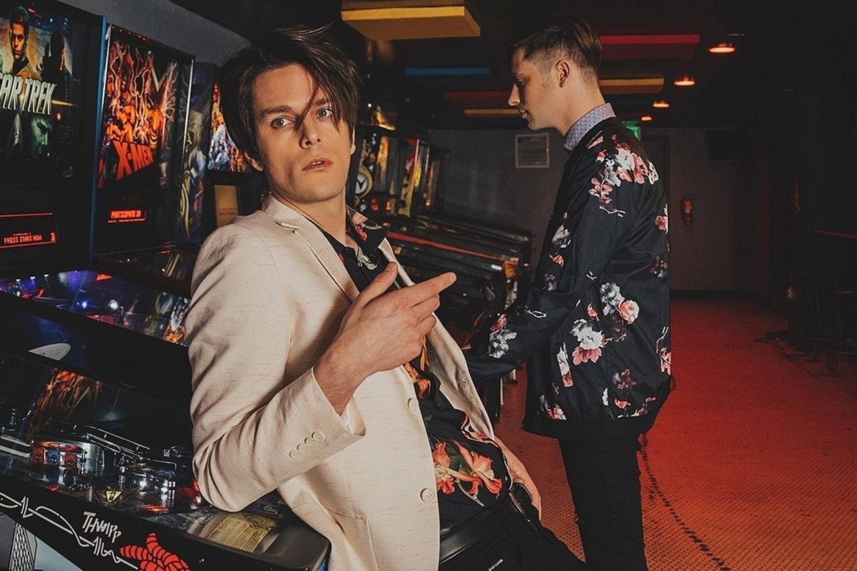iDKHOW - I Don't Know How But They Found Me