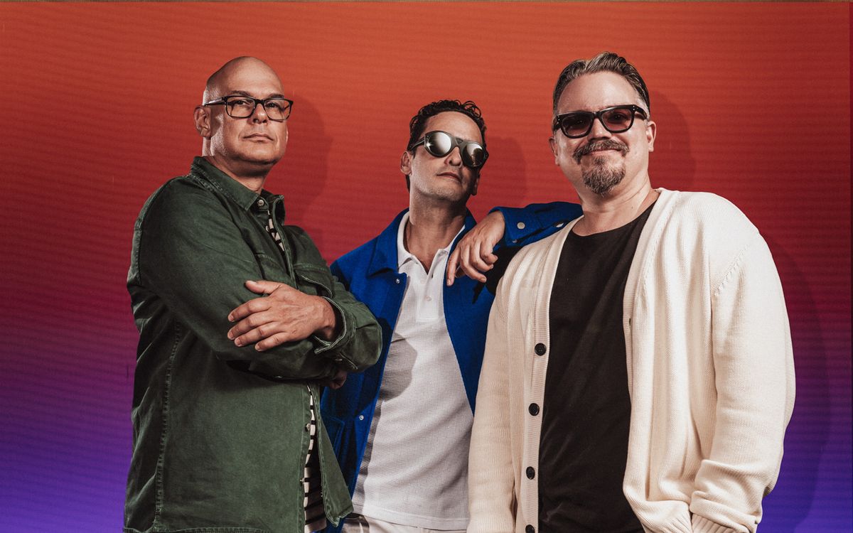 Los Amigos Invisibles