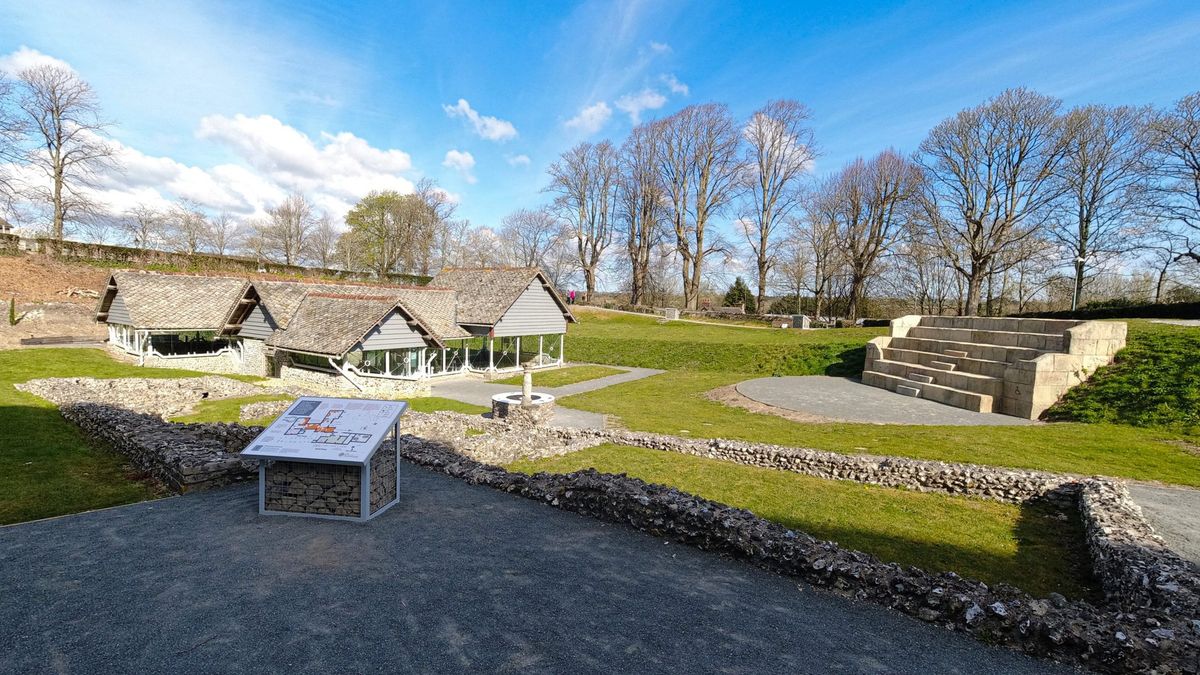 Roman Town House Tour