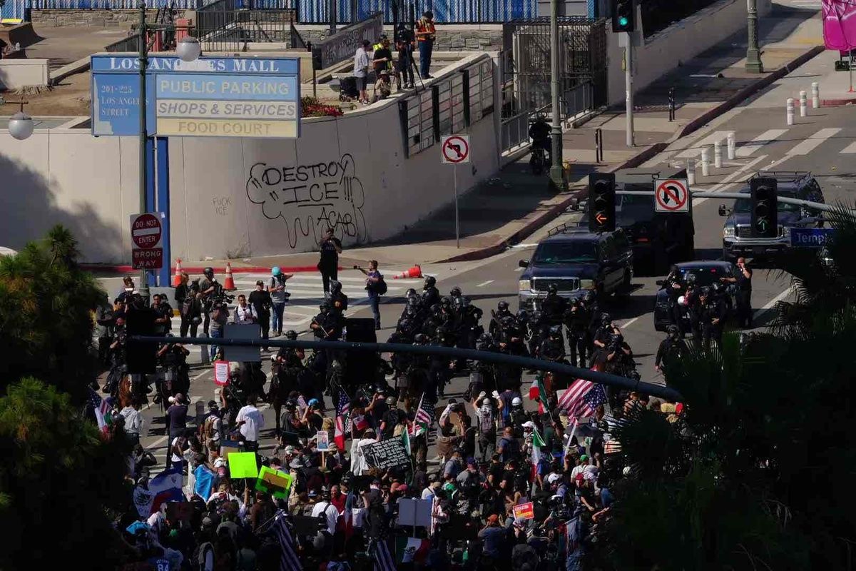 Christmas In The Air - Gas City