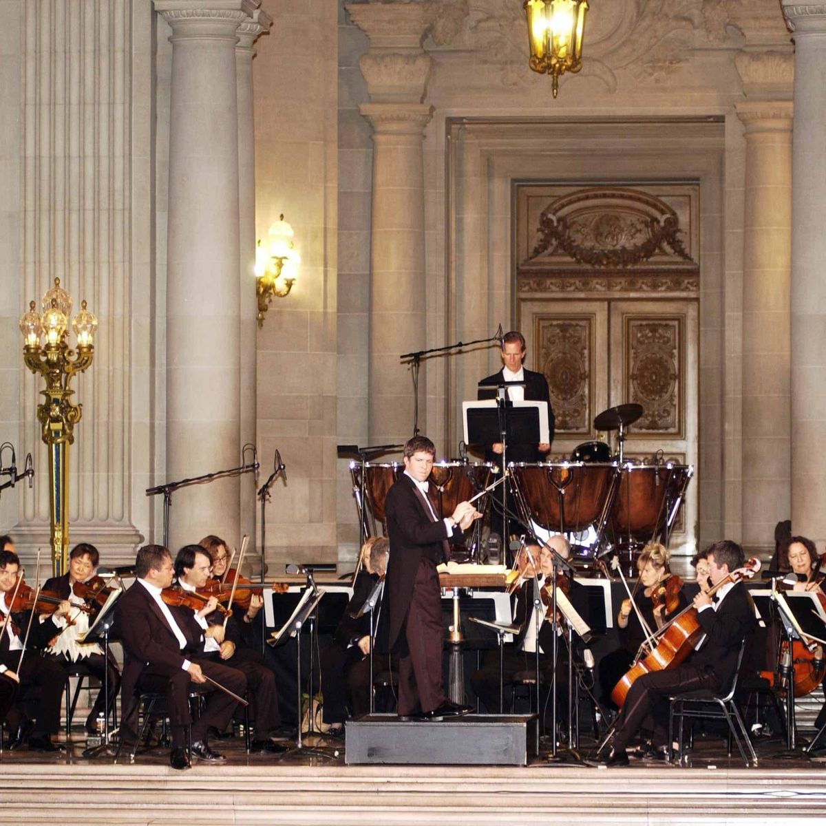 San Francisco Symphony - Gaffigan Conducts Beethoven 9